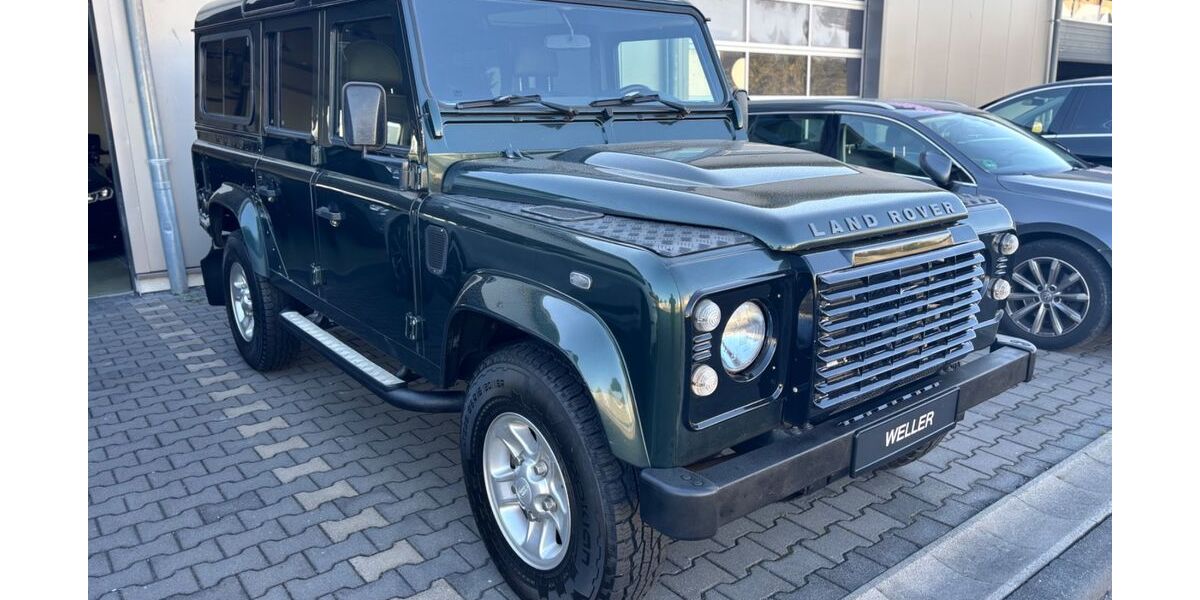 Land Rover Defender 81.000 km 35.900 &euro; Troisdorf (10 km Köln-Bonn Airport) 53842