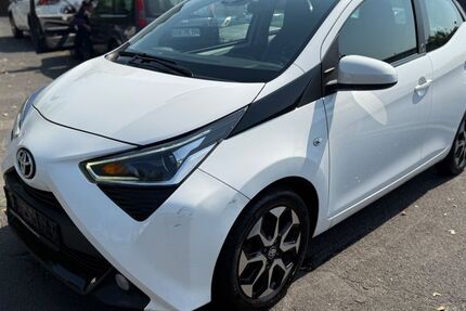 Toyota Aygo (X) 101.000 km 7.990 € Köln 51109