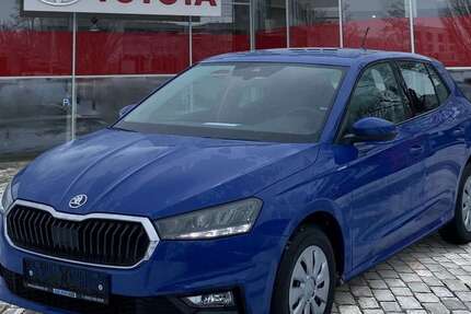 Skoda Fabia 23.520 km 14.990 &euro; München 81673