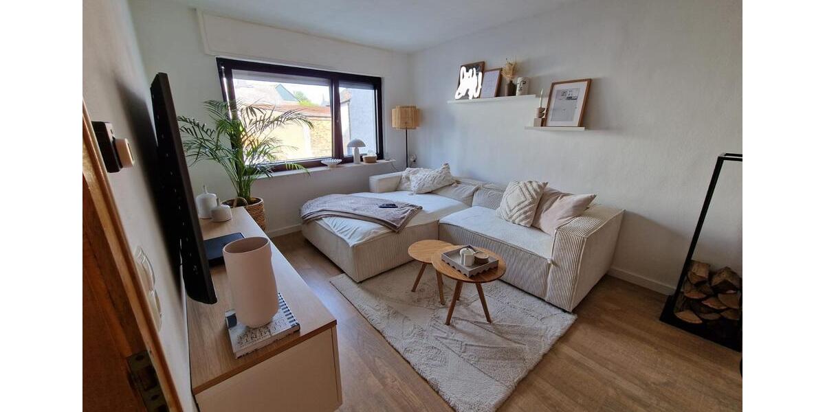 Einfamilienhaus mit Hof und Nebengebäude 4 zimmer