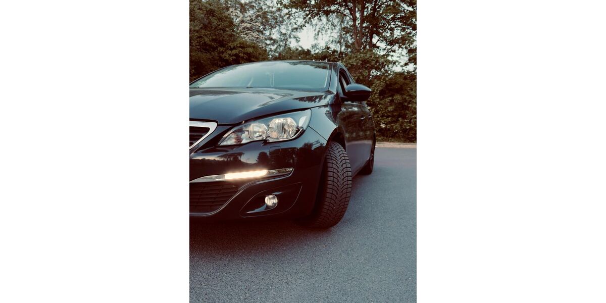 Peugeot 308 105.000 km 6.000 &euro; Berlin 12349