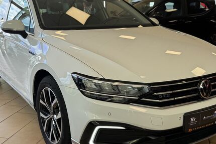 VW Passat 84.393 km 19.400 &euro; Hennef 53773