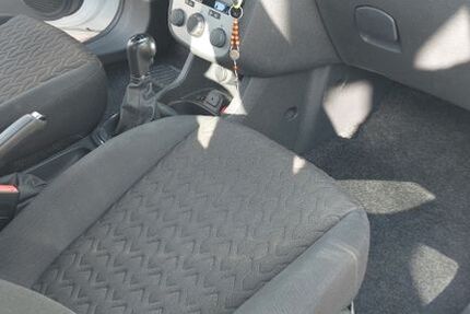 Opel Corsa 147.000 km 3.200 &euro; Arnsberg 59757