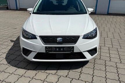 Seat Ibiza 1.500 km 19.490 € Geestland 27624