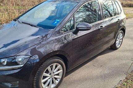 VW Golf Sportsvan 171.000 km 9.800 &euro; Tarp 24963