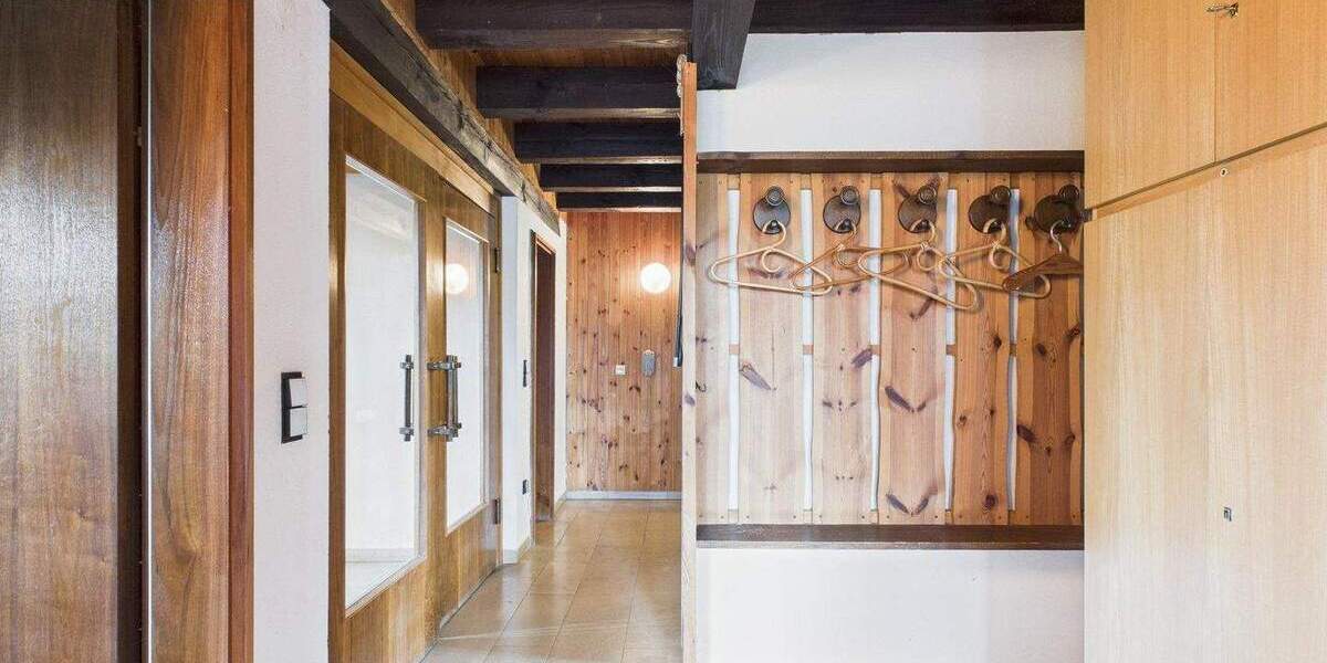 Einfamilienhaus Georgensgmünd - 6 Zimmer, 262 m&sup2;, 695.000&euro; | Angebot:25747214