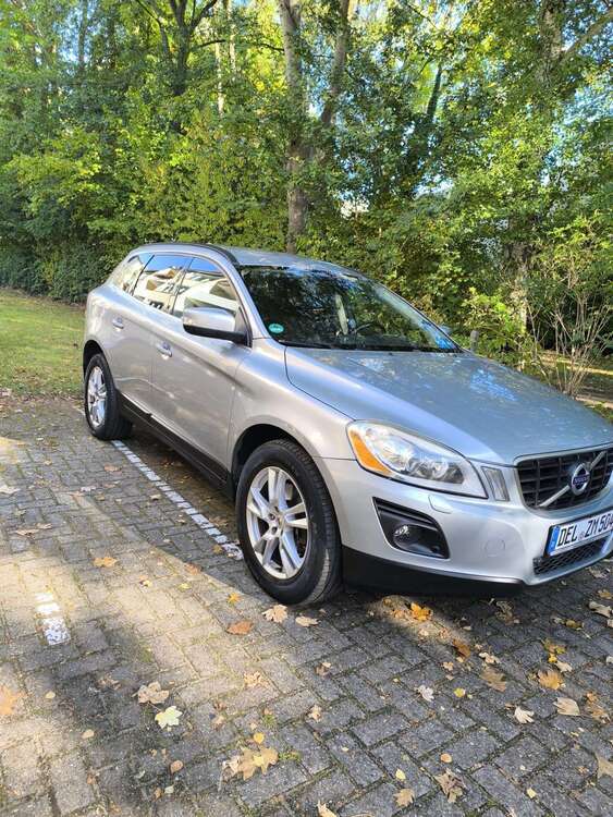 Volvo XC60 171.000 km 10.000 € Delmenhorst, Stadt (Niedersachsen) 27755