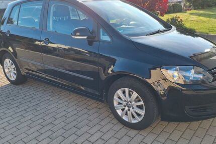 VW Golf Plus 73.609 km 7.500 € Bitz 72475