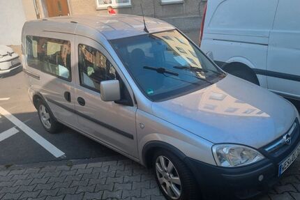 Opel Combo 207.000 km 1.950 &euro; GELSENKIRCHEN 45881