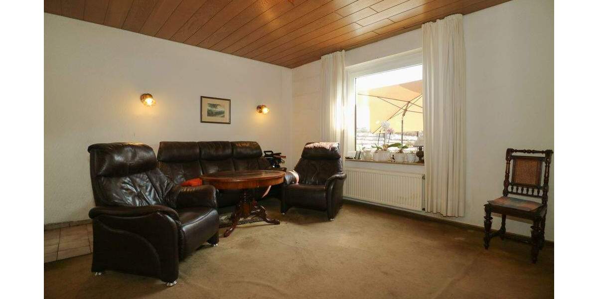 Mehrfamilienhaus, Wohnhaus Neuss Dreikönigenviertel - 6 Zimmer, 132 m&sup2;, 350.000&euro; | Angebot:22967923