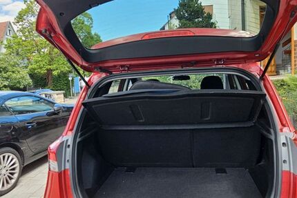 Hyundai ix20 32.000 km 13.700 &euro; Stuttgart 70599