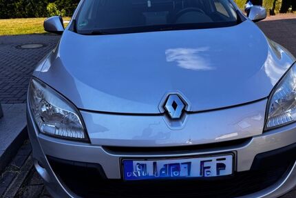 Renault Megane 180.000 km 3.990 &euro; Garbsen 30827