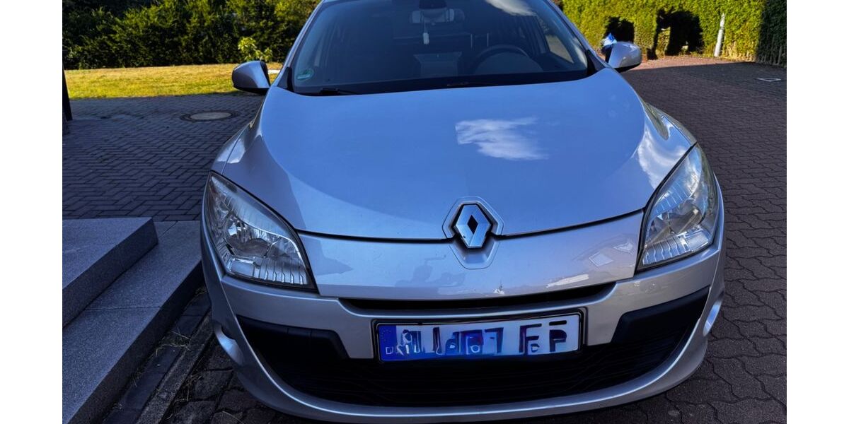 Renault Megane 180.000 km 3.990 &euro; Garbsen 30827