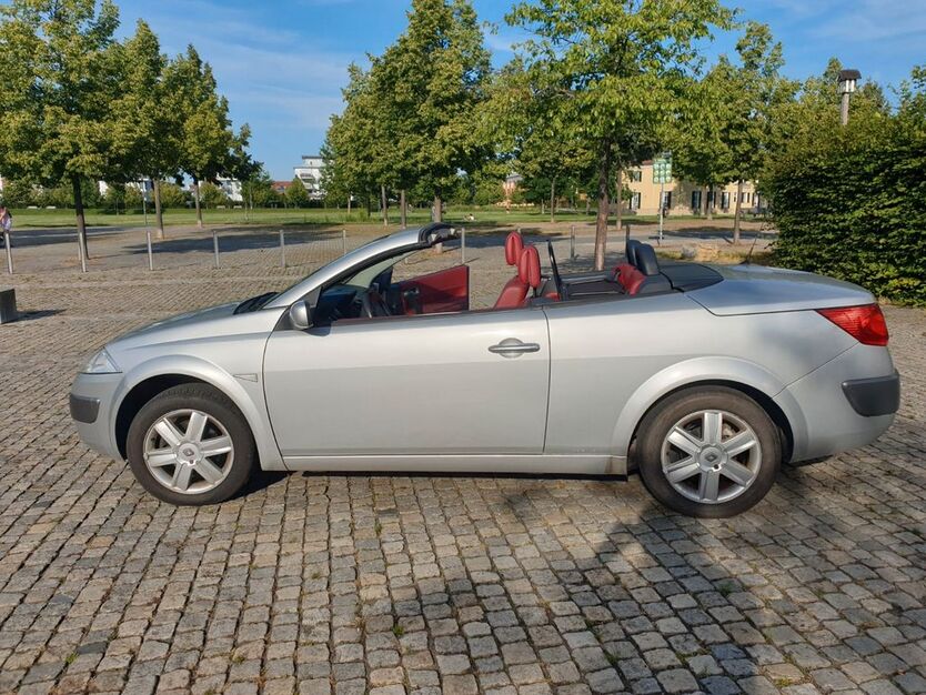 Renault Megane 117.000 km 3.299 € Fürth 90763