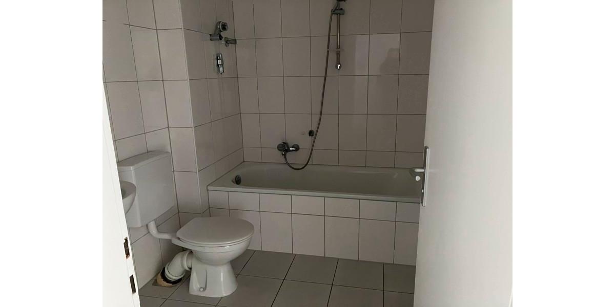 Etagenwohnung Kassel Philippinenhof-Warteberg - 2 Zimmer, 61 m&sup2;, 539&euro; | Angebot:26684433