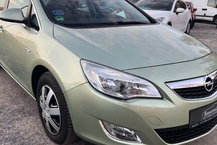 Opel Astra 178.000 km 4.850 &euro; Neuseddin bei Berlin 14554