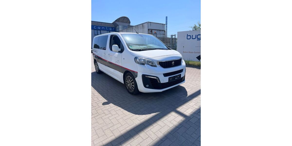Peugeot Traveller 144.680 km 11.900 &euro; Essen 45356