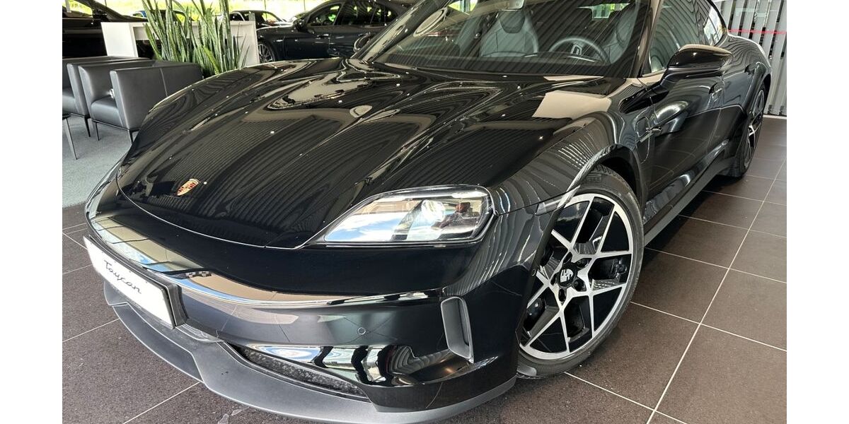 Porsche Taycan 9.000 km 95.900 &euro; Hilzingen 78247