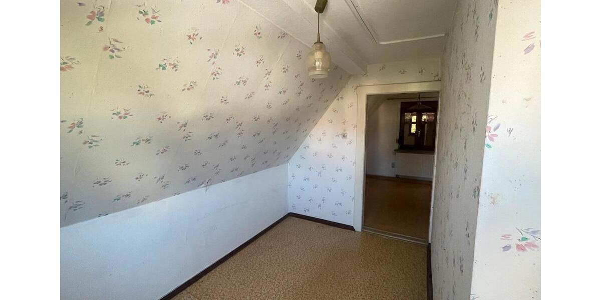 Einfamilienhaus Nobitz - 3 Zimmer, 120 m&sup2;, 140.000&euro; | Angebot:26838223