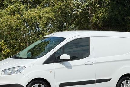 Ford Transit Courier 364.191 km 5.831 &euro; Bad Bentheim 48455