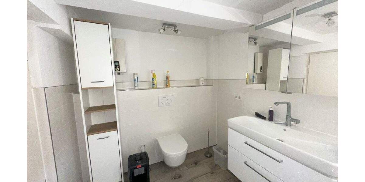 Mehrfamilienhaus, Wohnhaus Friedland-Lichtenhagen Lichtenhagen - 8 Zimmer, 222 m&sup2;, 235.000&euro; | Angebot:25670416