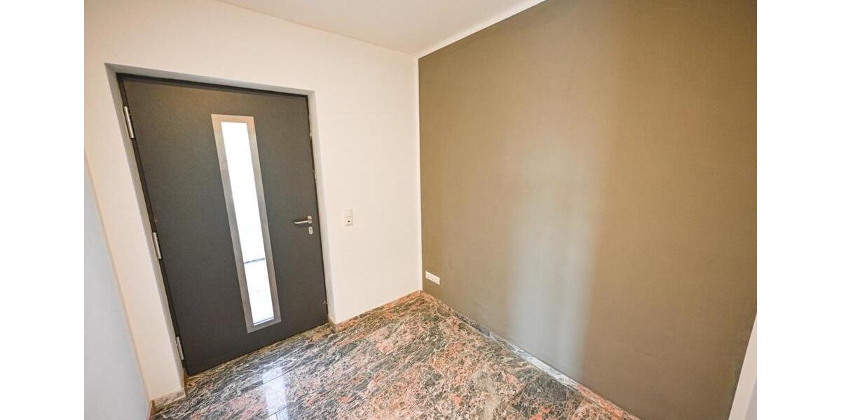 Einfamilienhaus Oberleichtersbach - 1.000&euro; | Angebot:24347648