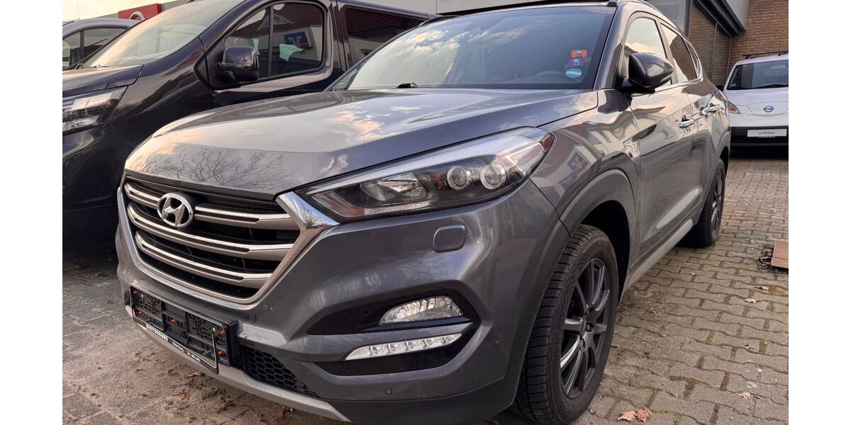 Hyundai TUCSON 80.000 km 18.990 &euro; Oldenburg 26125