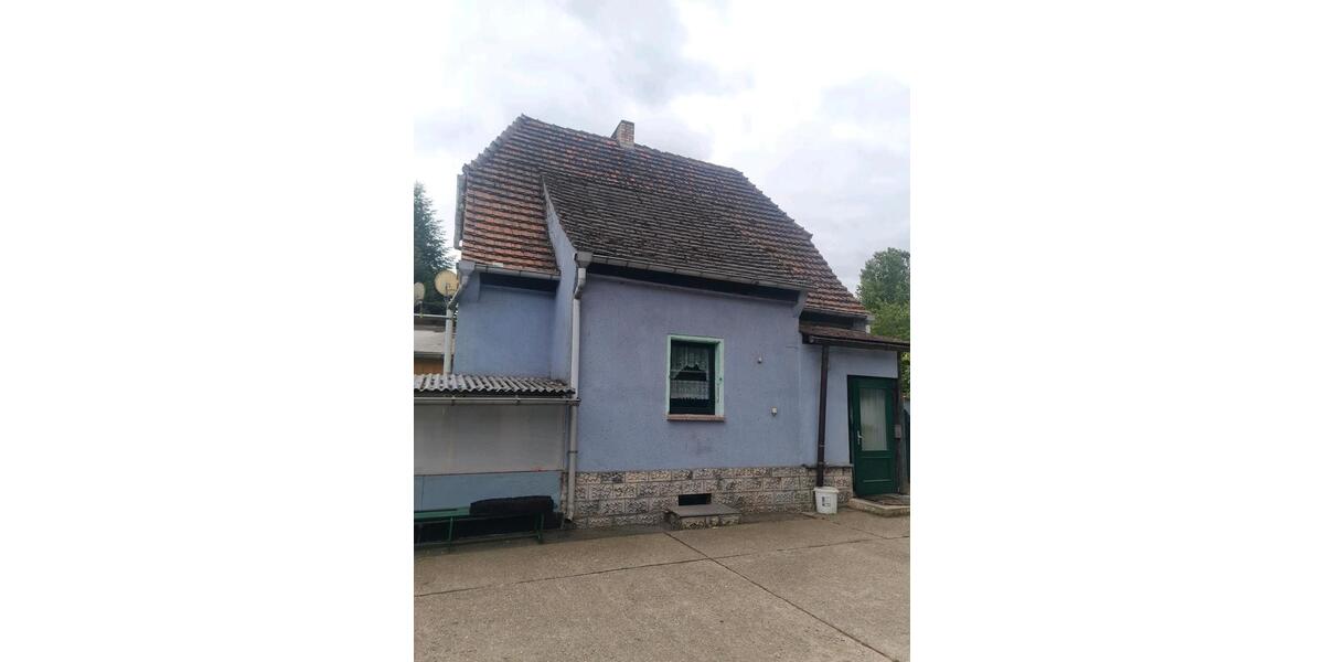 Einfamilienhaus Dommitzsch - 8 Zimmer, 100 m&sup2;, 80.000&euro; | Angebot:27128125