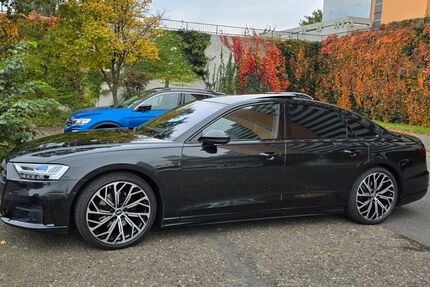 Audi A8 72.056 km 50.200 &euro; Wolfsburg 38440