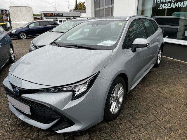 Toyota Corolla 95.905 km 19.490 € Sinn 35764