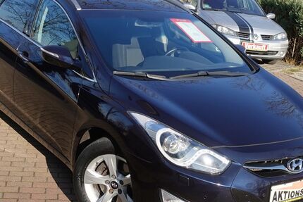 Hyundai i40 150.000 km 7.480 € Dresden 01239