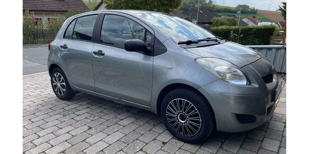 Toyota Yaris 198.150 km 2.450 &euro; Eisingen 97249