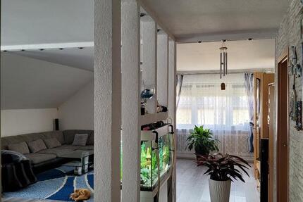 Ihr neues Zuhause: Dachgeschoss-3,5 3.5 zimmer