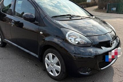 Toyota Aygo (X) 96.000 km 3.600 &euro; Elmshorn 25335