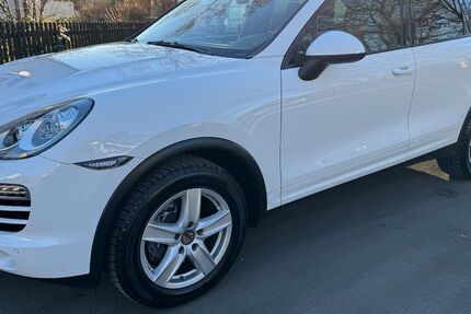 Porsche Cayenne 153.000 km 22.799 &euro; Nürnberg 90453