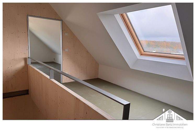 Doppelhaushälfte Wismar Wendorf - 5 Zimmer, 160 m&sup2;, 2.400&euro; | Angebot:24040572