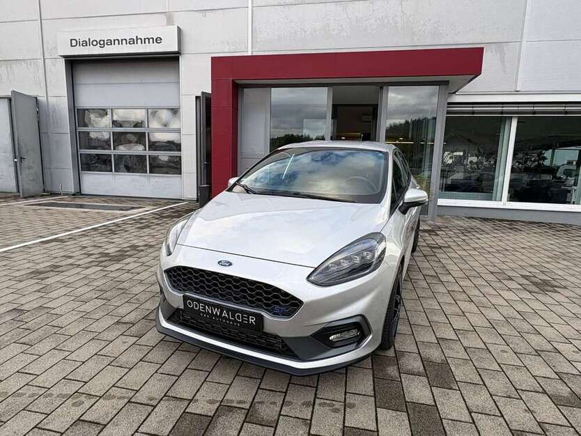 Ford Fiesta 84.370 km 16.777 € Zaberfeld - Michelbach 74374