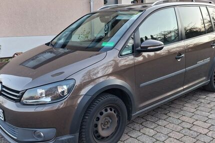 VW Touran 200.500 km 6.499 &euro; Hainfeld 76835