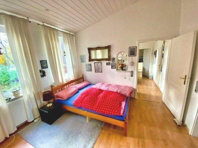 Mehrfamilienhaus, Wohnhaus Wilhelmshaven Siebethsburg - 7 Zimmer, 180 m&sup2;, 235.000&euro; | Angebot:25732028