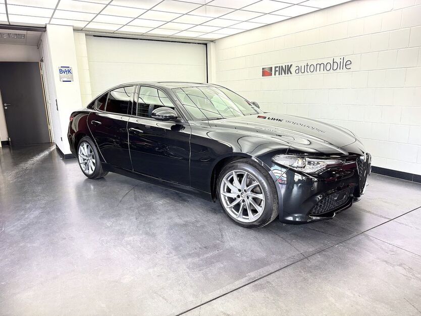 Alfa Romeo Giulia 23.617 km 30.990 € Lich 35423