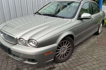 Jaguar X-Type 224.903 km 1.234 € Dieblich 56332
