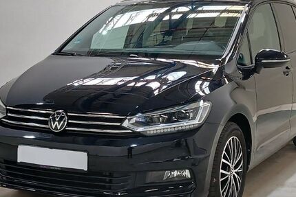 VW Touran 45.000 km 31.890 &euro; Friedrichshafen 88045