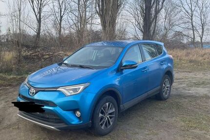 Toyota RAV 4 149.000 km 15.299 &euro; Zerrenthin 17309