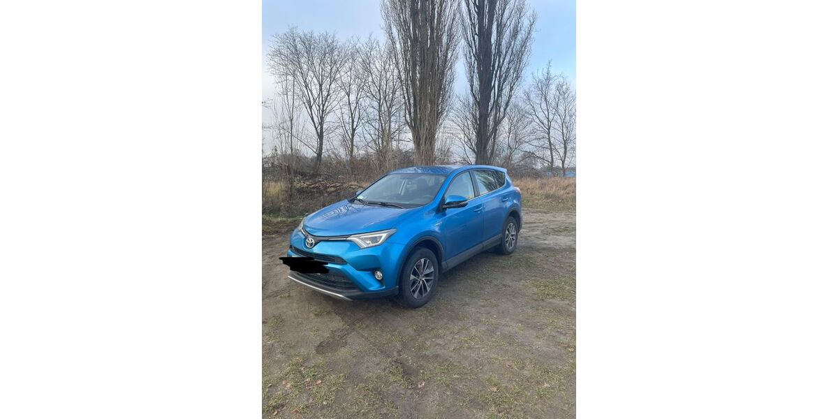 Toyota RAV 4 149.000 km 15.299 &euro; Zerrenthin 17309