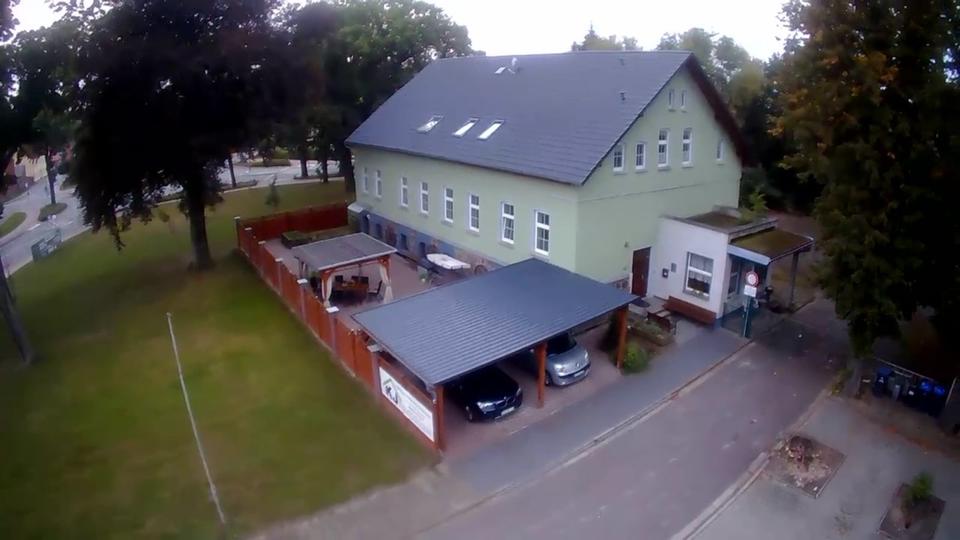 Einfamilienhaus Klötze - 10 Zimmer, 350 m&sup2;, 355.000&euro; | Angebot:25513054