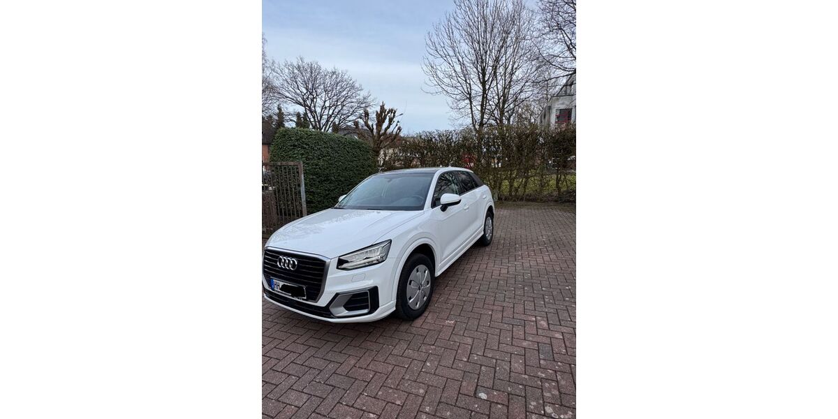 Audi Q2 49.999 km 20.990 &euro; Hamburg 22395