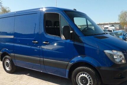 Mercedes-Benz Sprinter 105.000 km 13.000 € Düsseldorf 40223