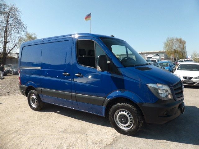Mercedes-Benz Sprinter 105.000 km 13.750 € Düsseldorf 40223