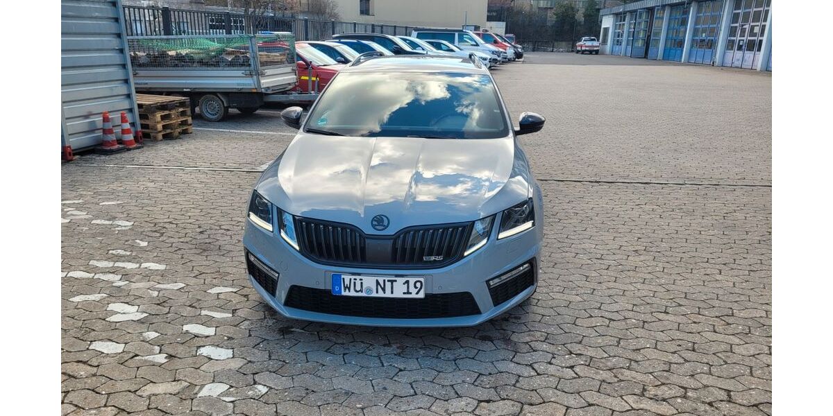 Skoda Octavia 86.000 km 18.500 &euro; Margetshöchheim 97276