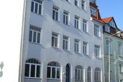 Wohnung Rostock - 3 Zimmer, 68 m&sup2;, 749&euro; | Angebot:25570518